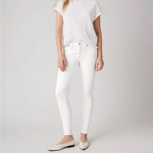 LEVI’S 711 Classic White Stretch Skinny Jeans Women’s Size 31 or 12